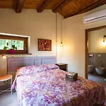 Villa Le Cune - Private Pool, Airco, Jacuzzi Palazzo (Ancona)
