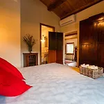 Le Cune - Private Pool, Airco, Jacuzzi