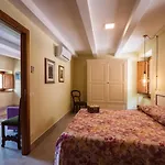 Le Cune - Private Pool, Airco, Jacuzzi Villa Palazzo (Ancona)