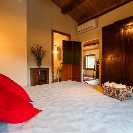 Le Cune - Private Pool, Airco, Jacuzzi