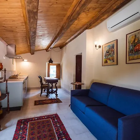 Le Cune - Private Pool, Airco, Jacuzzi