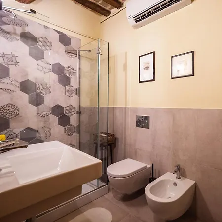 Le Cune - Private Pool, Airco, Jacuzzi *